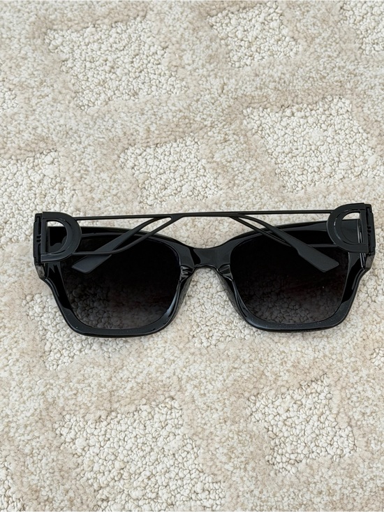 ?DIOR 30 Montaigne 1 Sunglasses main image 5